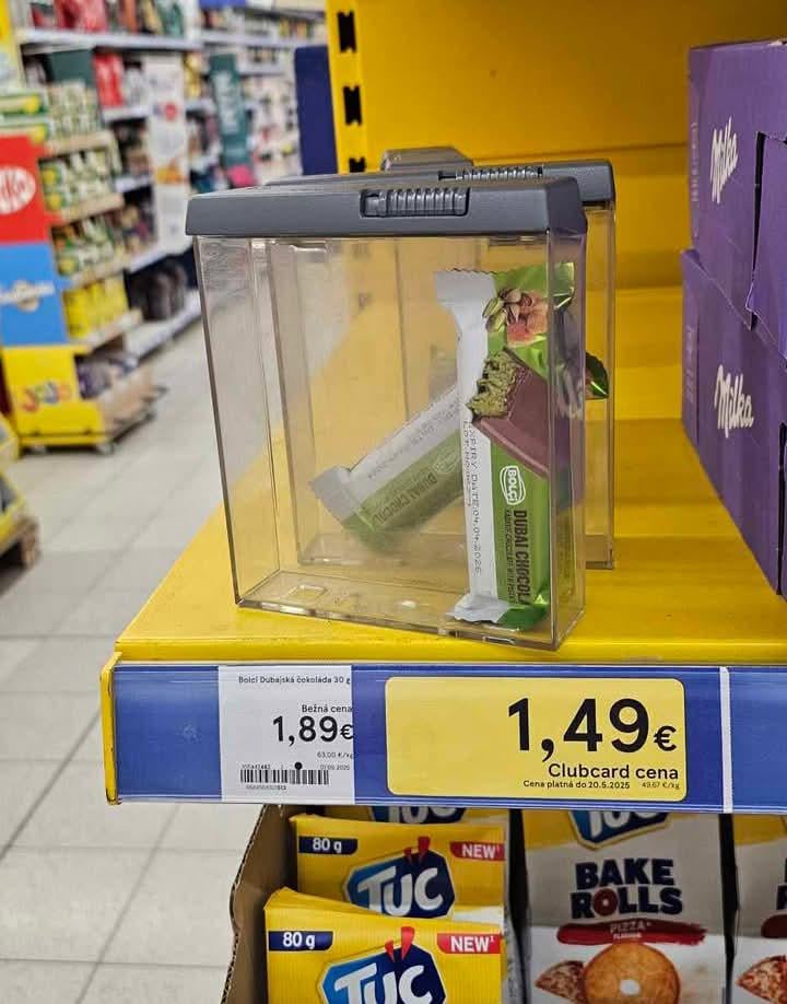 Moravecké Tesco schützt seine Dubai -Schokolade richtig!