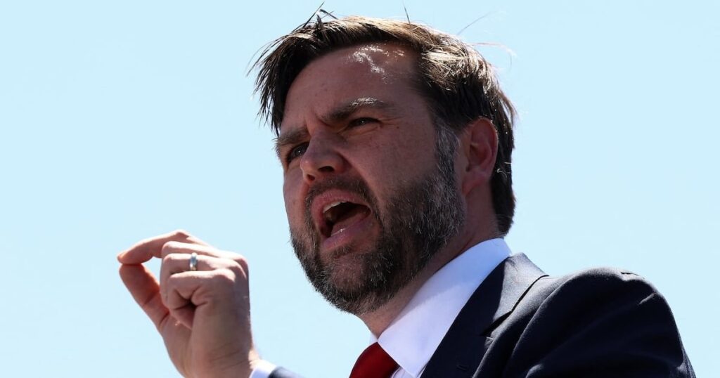 Maga schmilzt, als Deutschland weit rechte „Extremisten“ erklärt