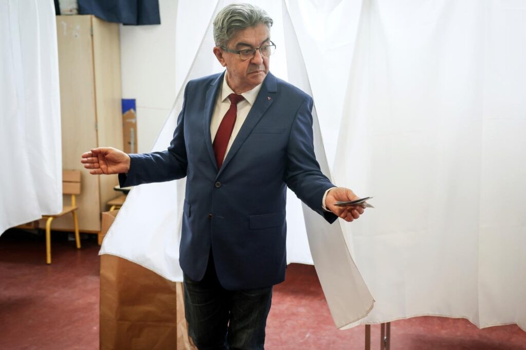 [Le Monde] "Mélenchon bittet um blinde Hingabe. Wer Zweifel hat": Die Auszüge von "La Mute", eine Untersuchung des rebellischen Frankreichs
