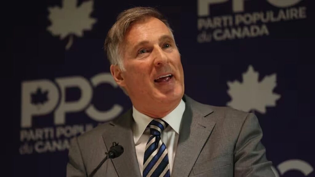 Bernier sieht sich der PPC Leadership Review gegenüber