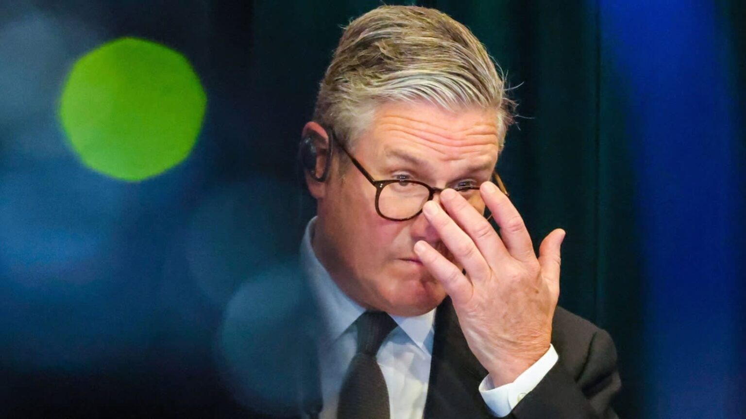 Keir Starrers Popularität sinkt, dass sie in der Umfrage niedrig aufnehmen