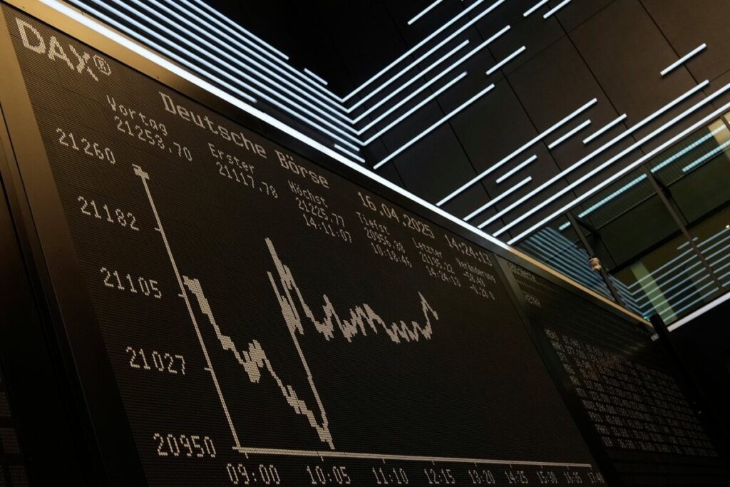 Investieren – bewegt sich in der zweiten Säule Investieren - bewegt sich in der zweiten Säule