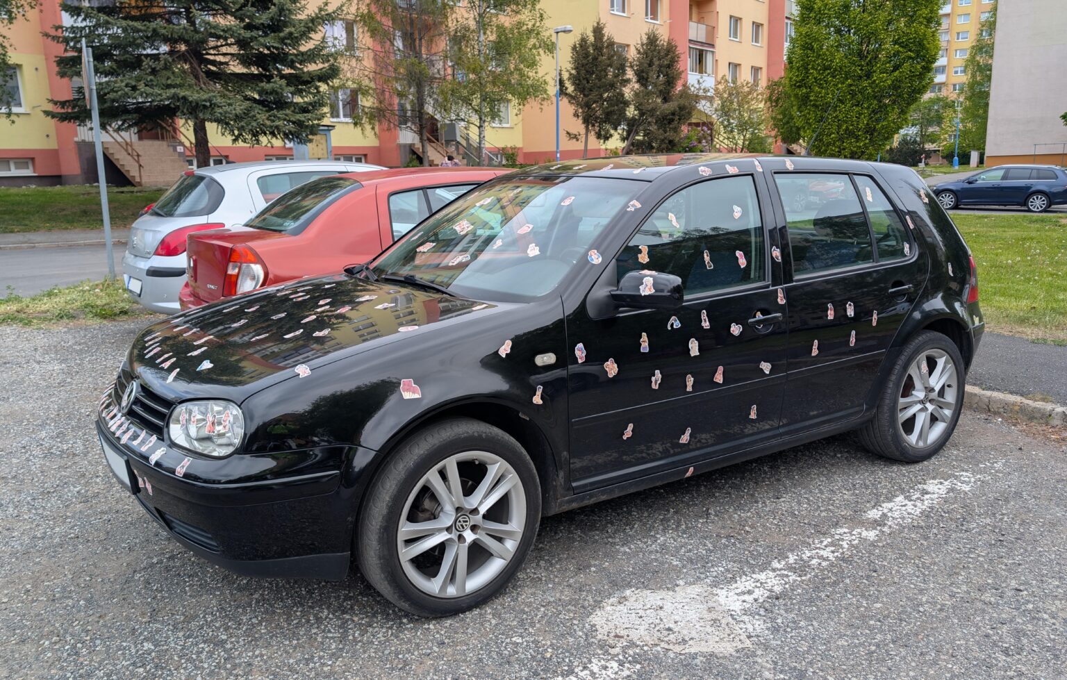 Tatranske „Itasha“ (Itasha) Waifu-Car Tatranske "Itasha" (Itasha) Waifu-Car