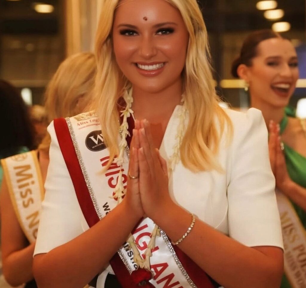 Der Brit Miss World -Kandidat flieht aus der Gastnation, nachdem sie sich als Prostituierte gefühlt hat.