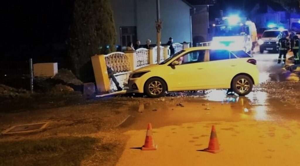 Der betrunkene Polizist stach in den Zaun. Die Polizei versteckt, wie viel sie aufgeblasen hat