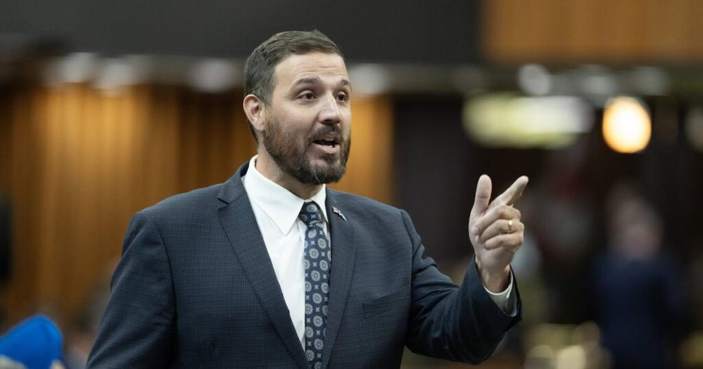 „Ich bin nicht für meine Rente in die Politik gekommen“, sagt der konservative Abgeordnete, der zurückgetreten ist, damit Poilievre um einen Sitzplatz kandidieren kann "Ich bin nicht für meine Rente in die Politik gekommen", sagt der konservative Abgeordnete, der zurückgetreten ist, damit Poilievre um einen Sitzplatz kandidieren kann