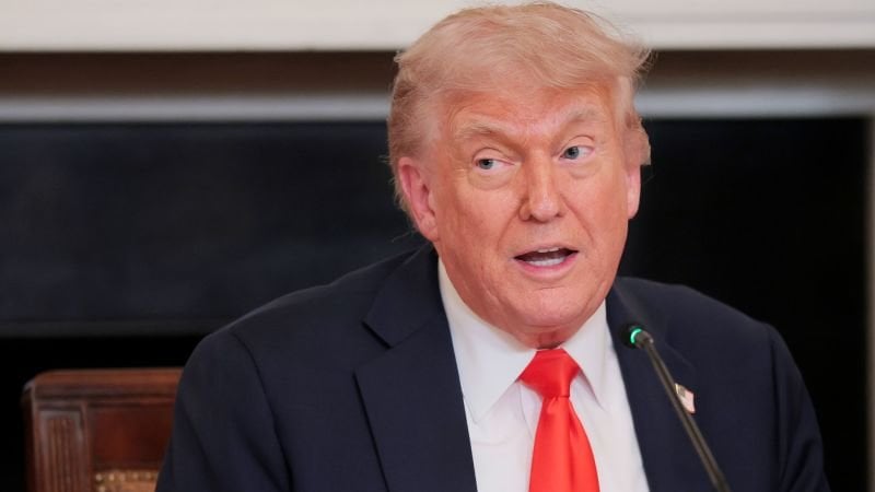 Trump, die eine groß angelegte Stornierung der Bundesfinanzierung für Kalifornien vorbereitet, heißt es in Quellen