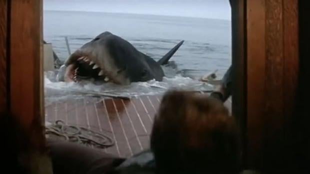 Jaws griffen vor 50 Jahren an und veränderte die Art und Weise, wie wir Filme - und Haie