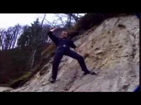 Feuerwehrleute - weit weg (2002)