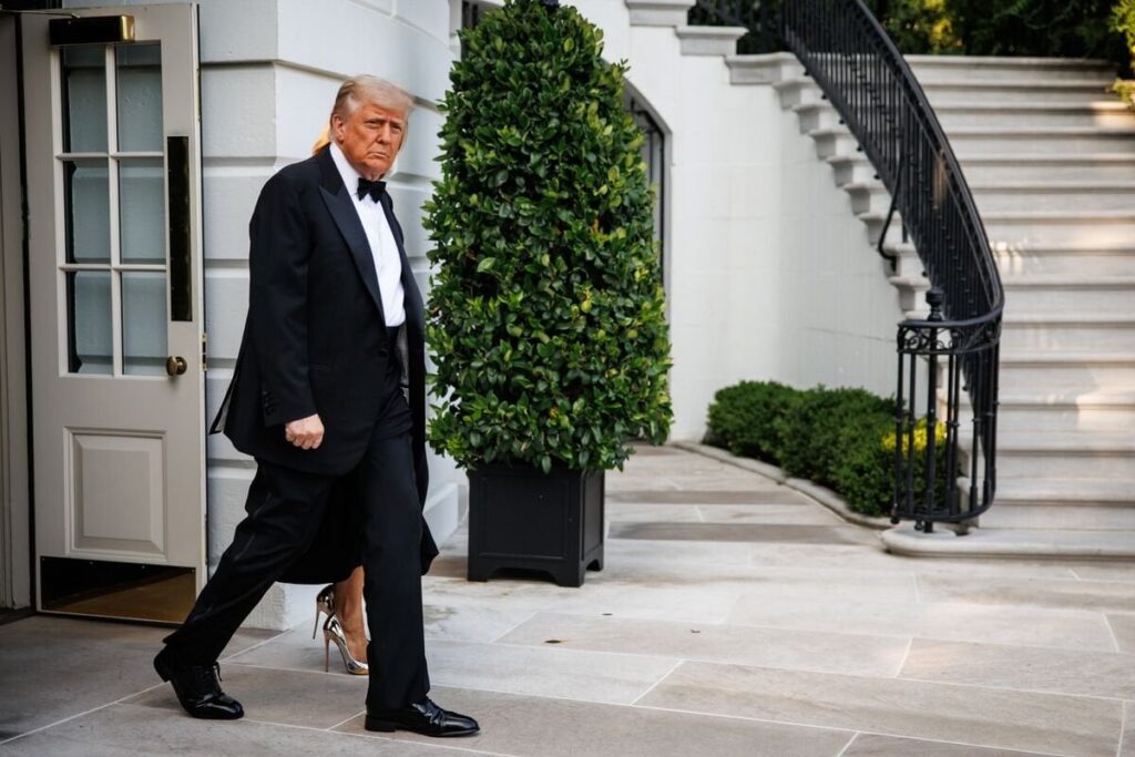 Trump sagt erneut, er werde in zwei Wochen einseitige Tarife setzen