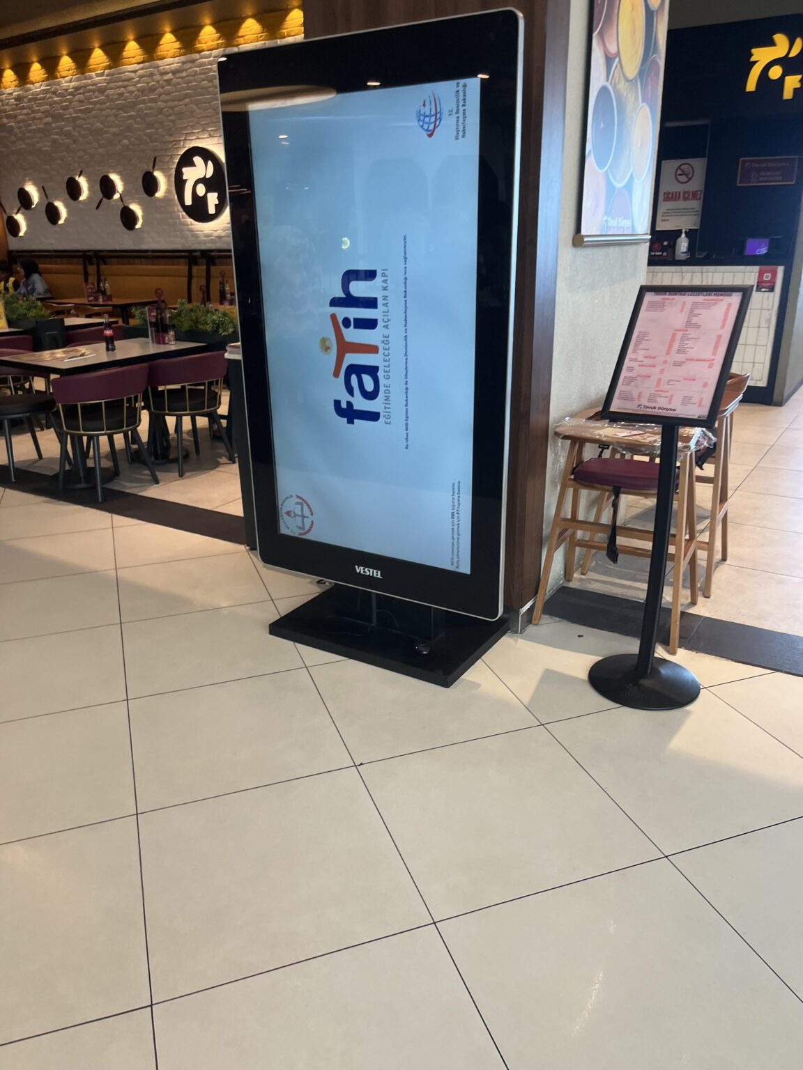 Wie kam das hierher?