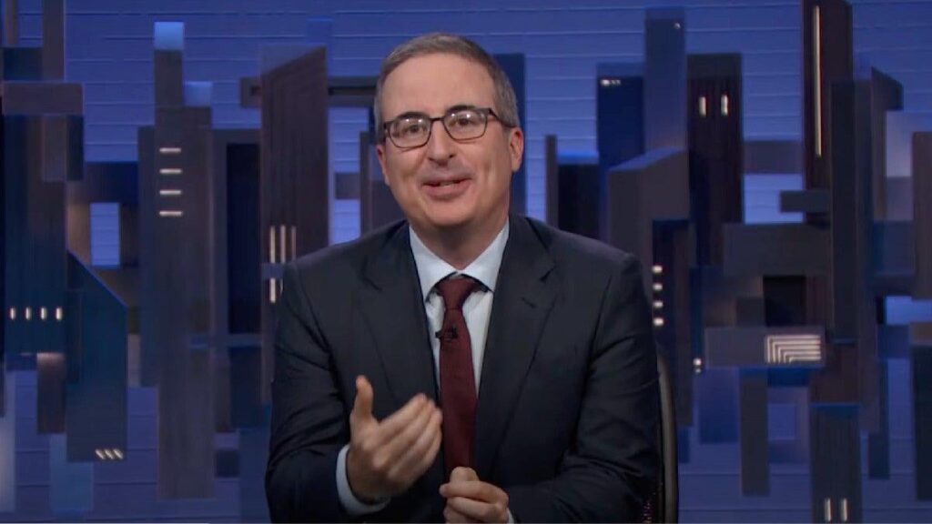 John Oliver begrüßt den iranischen Fernsehanker für die Rückkehr, nachdem das Studio bombardiert wurde: Ich würde gehen, wenn die Klimaanlage brach.
