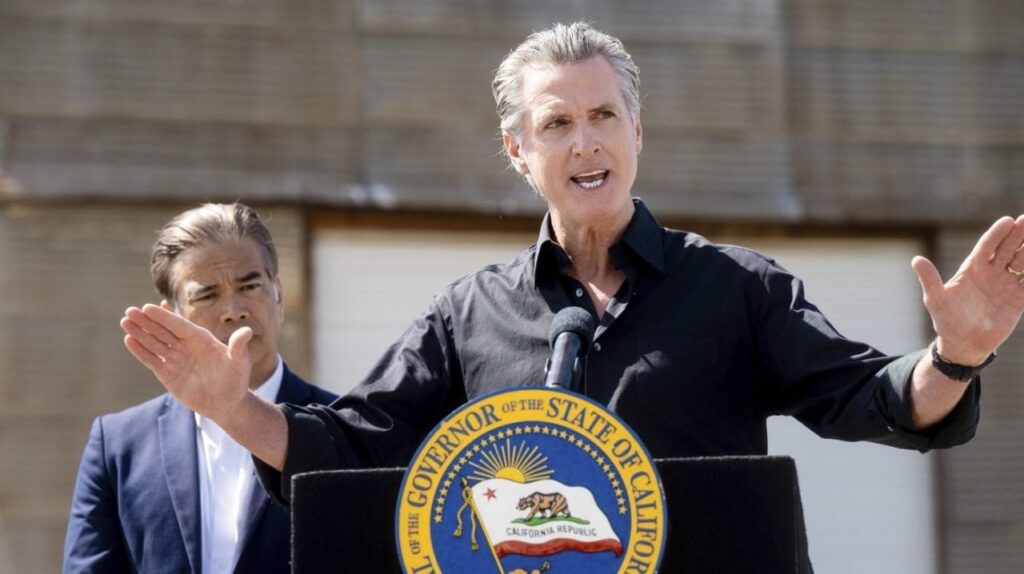 Newsom sagt, Kalifornien werde Trump über die Nationalgarde verklagen, und es wagt Homan, ihn festzunehmen