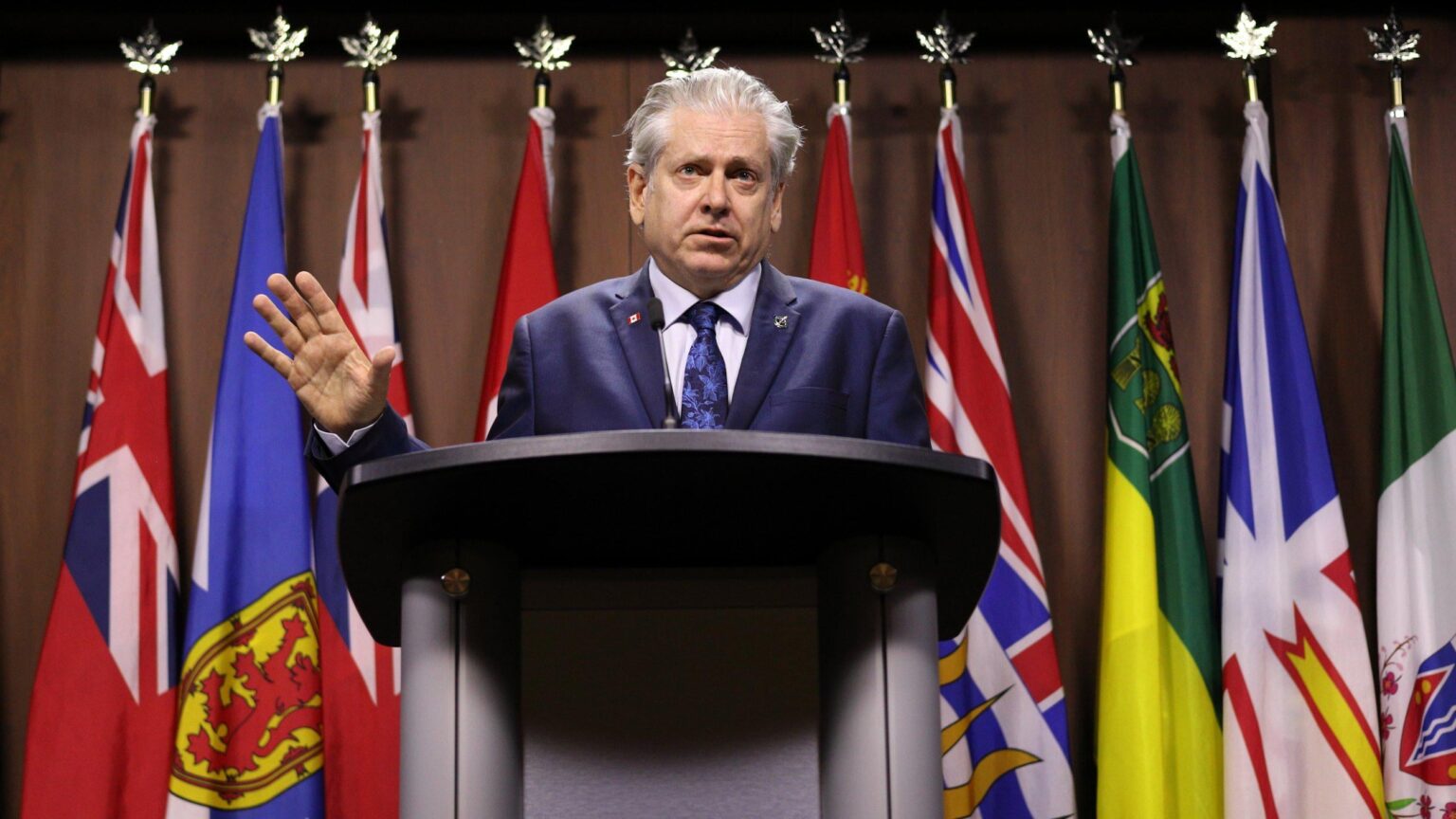 NDP-Basis-Buck gegen 'Top-Down'-Führung Race