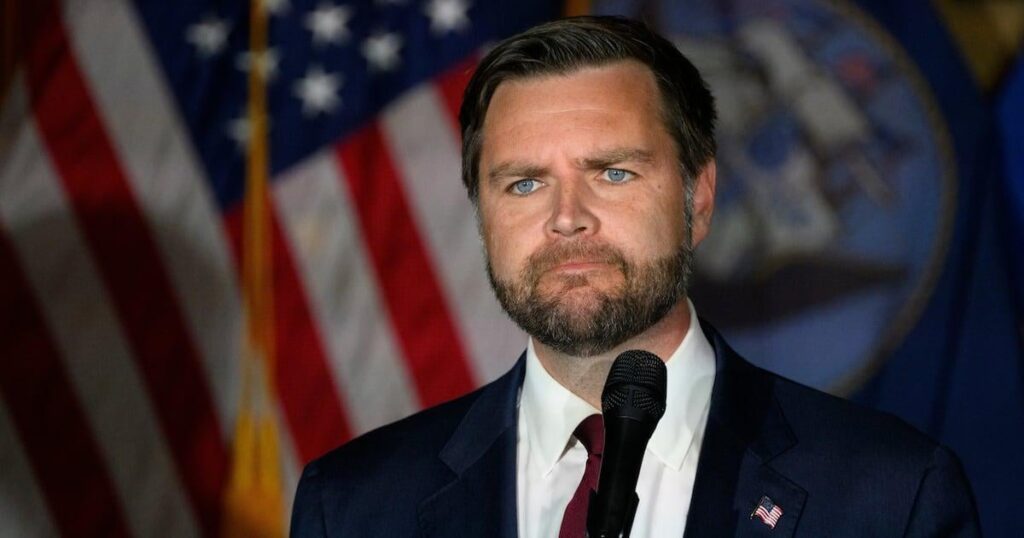 Maga War Hawks verlangen zu wissen, ob Vance sich gegen Bomben aussprach