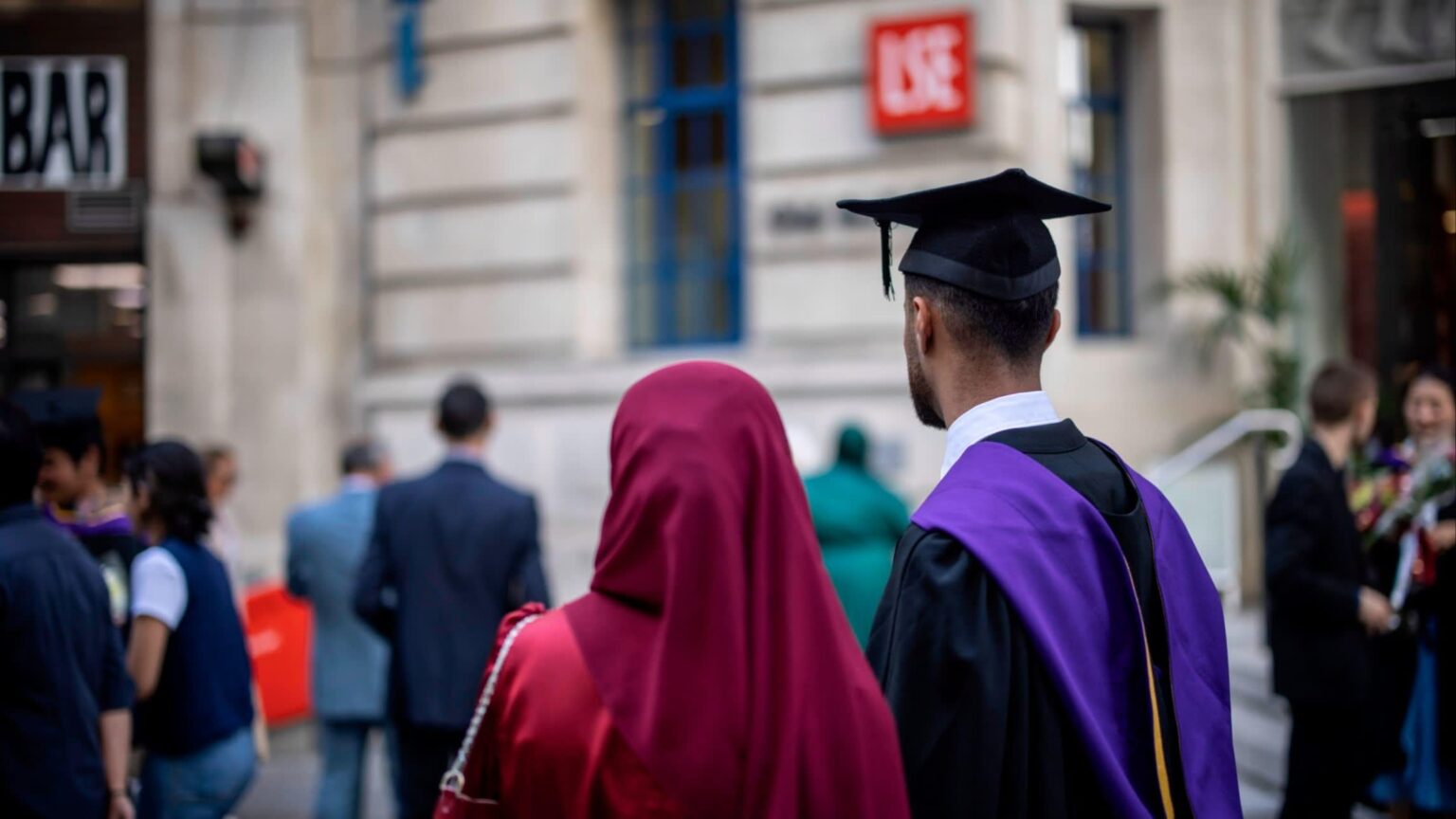Die Mehrheit der britischen Universitäten rutscht globale Ranglisten nieder