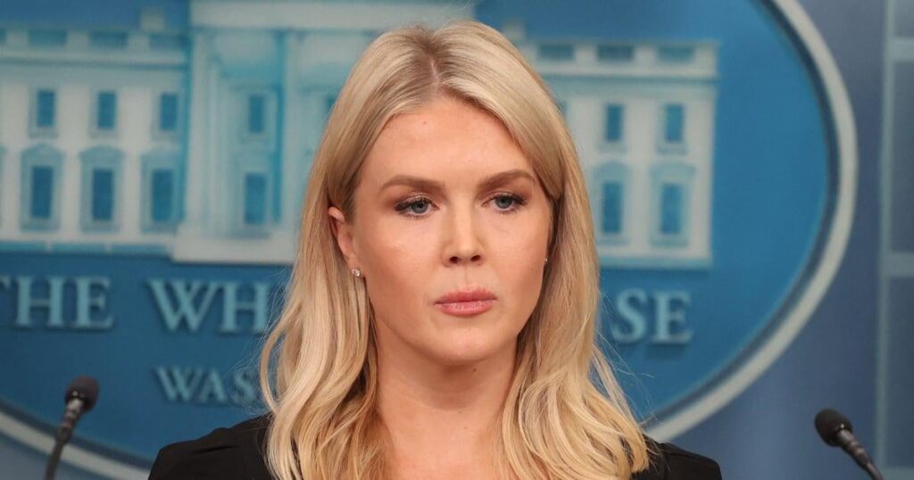 Leavitt wird auf Trumps falsche "zweiwöchige Fristen" aufspießt.