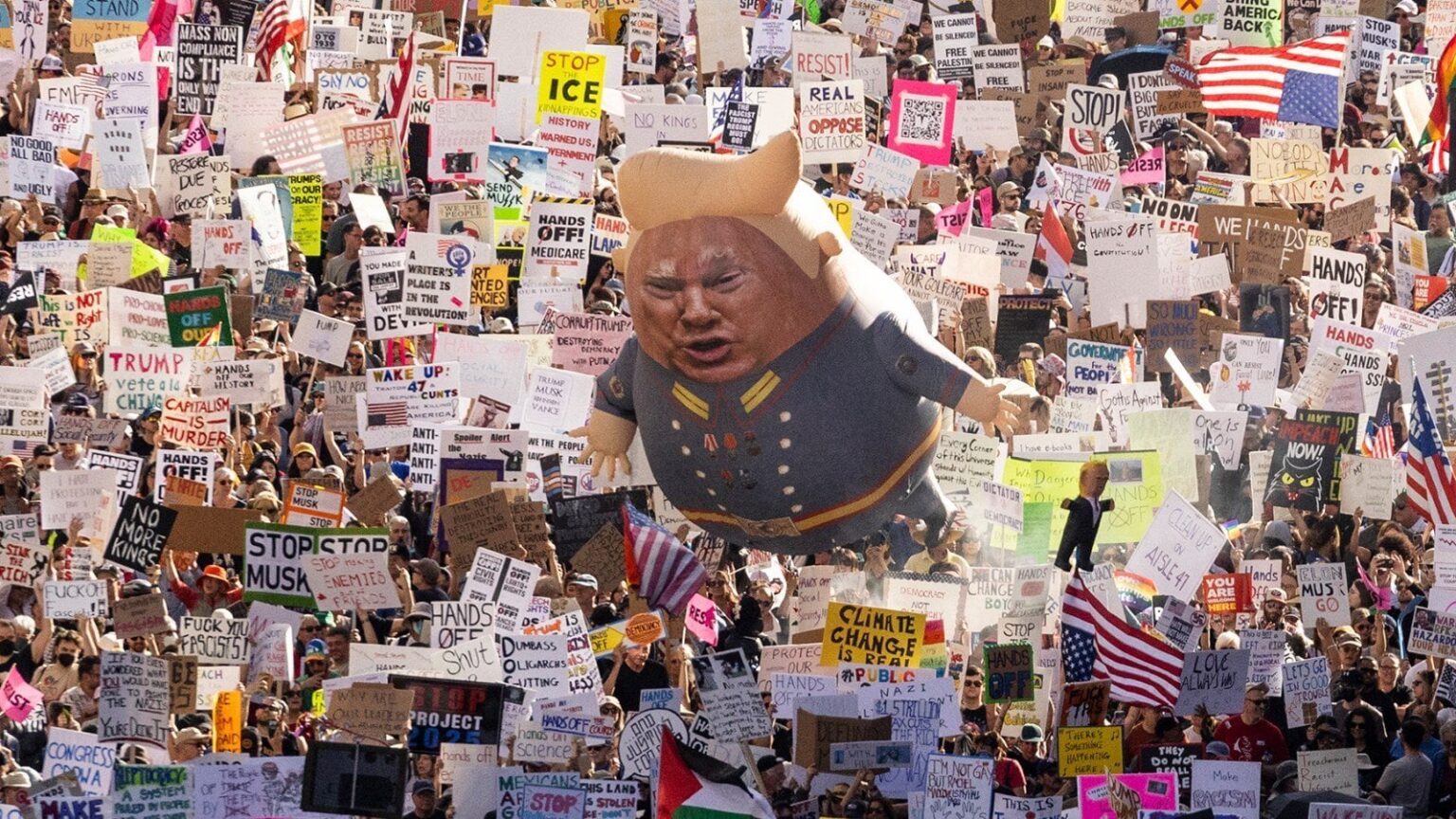 "Keine Könige": Millionen, um gegen Trumps Geburtstagsparade im Diktatorstil zu protestieren "