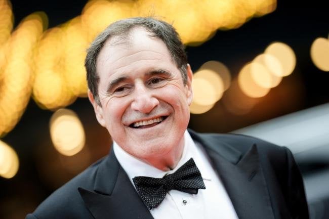 Richard Kind sagt, er sei der „glücklichste Typ“, wenn Karriere steigt: 'Ich gehe einfach gerne zur Arbeit und spiele so, als würde ich so tun.'