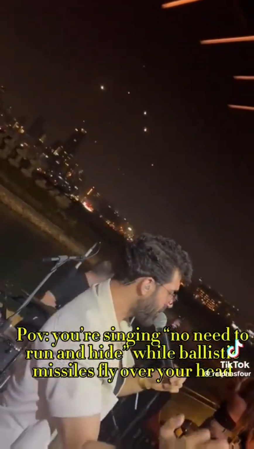 Eine weitere Ansicht der iranischen ballistischen Raketen auf Israel.