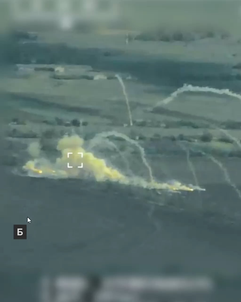Switchblade 600 Operatoren des 14. separaten Regiments der unbemannten Luftfahrtsysteme von SBS zerstörten das BUK-M3-Luftverteidigungssystem in Zusammenarbeit mit der Aerial-Aufklärung von 74 Kugel. Mai 2025.