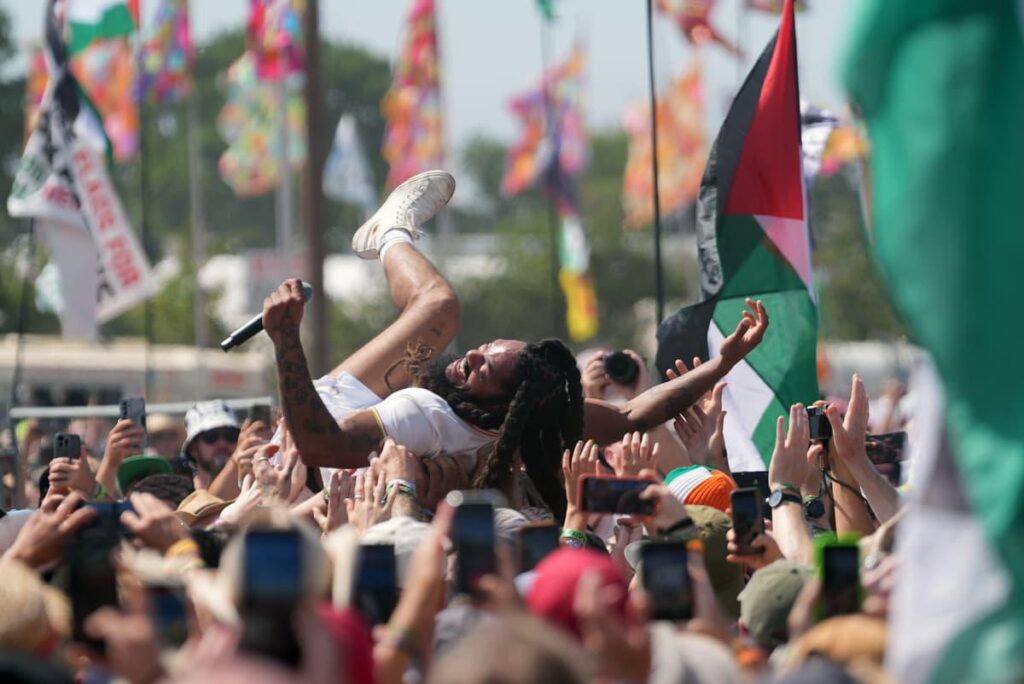 PM fordert Antworten von BBC über 'Tod zu IDF' Glastonbury -Gesangen