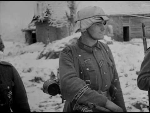 Deutsches Nachrichtenschau (10. Dezember 1941) - Operation Typhoon (Schlacht von Moskau), Großdeutschland Recon -Einheit, Luftkampf an der Channel Coast, Nordafrika