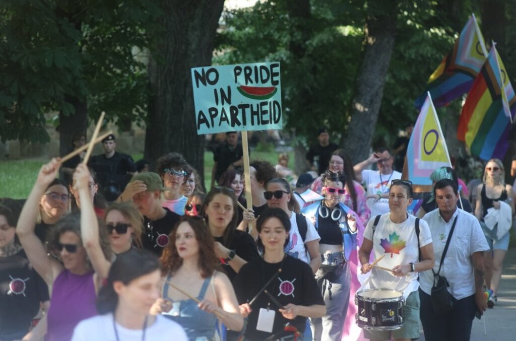 Gehalten 3. Karlovac Pride - Eine fröhliche und farbenfrohe Prozession ohne den kleinsten Vorfall, gefolgt von einem reichen Musikprogramm im Park