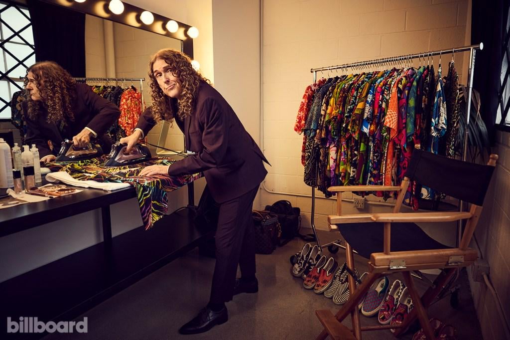 "Weird al 'Yankovic über seine unerwartete Langlebigkeit, die größte Tour aller Zeiten und kreative Freiheit:" Niemand besitzt ein Stück von mir "