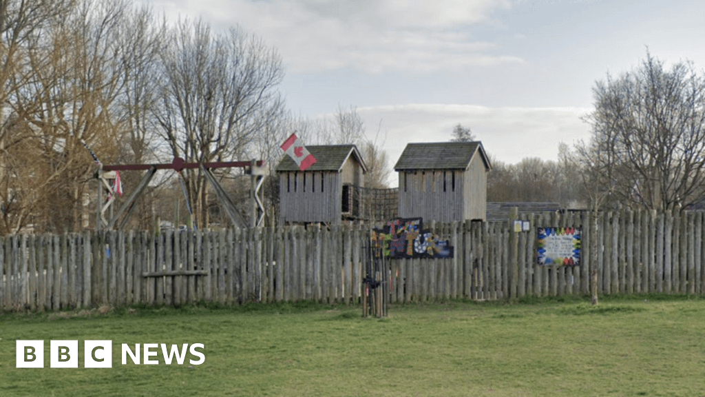 Der Arbeiter bekommt £ 17.000, nachdem der Boss ihn komisch nennt