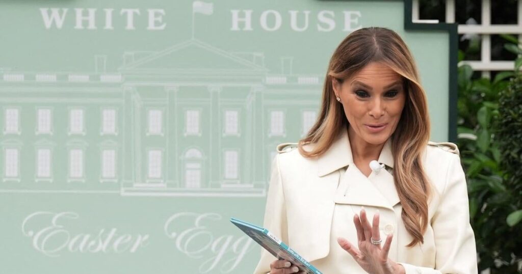 Melania Trump wurde gnadenlos verspottet, die bei Feury House Anhörung verspottet wurden