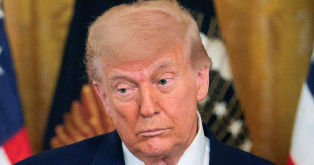 Trump ignoriert die Trauerfeier für Opfer von Maga Madman
