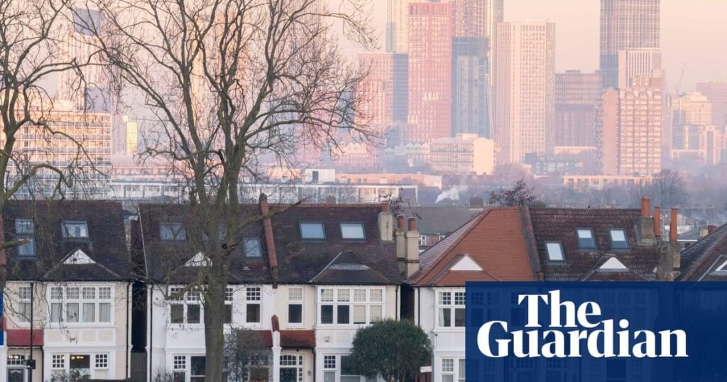 Aufrufe zur Aufräumung von Englands "giftiger Luft", wenn GP -Besuche bei Asthmaangriffen um 45% steigen