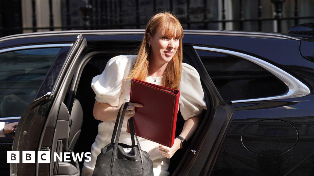 Durchgesickertes Memo zeigt, dass Angela Rayner Steuererhöhungen forderte - BBC News