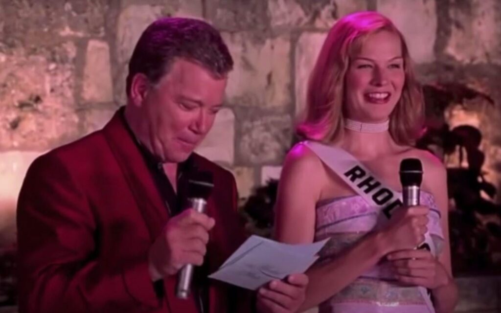 Miss Congeniality Alum Heather Burns würde gerne einen dritten Film machen: "Es würde so viel Spaß machen"
