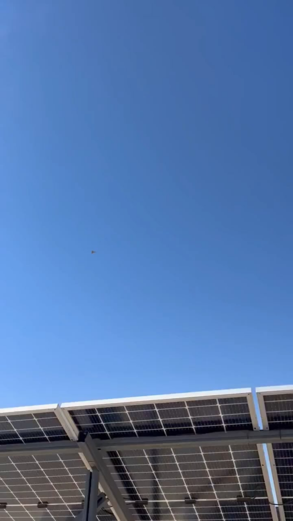 Apache jagt die iranische Shahed Drohne in der Nähe der Grenze zwischen Israel/Jordan.