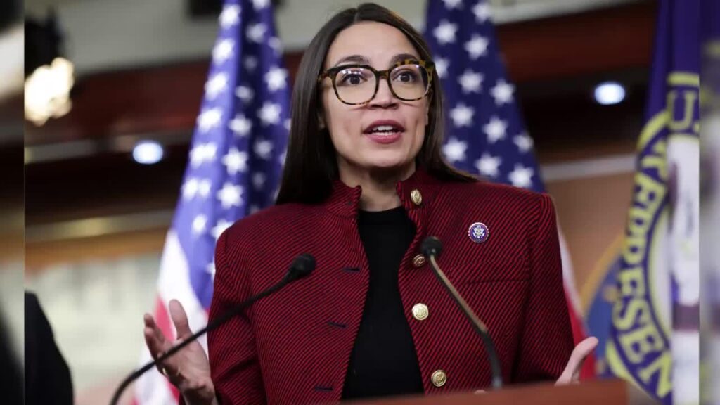 AOC fordert Trumps Amtsenthebung nach dem Angriff des Iran: "Grabverstoß gegen die Verfassung"