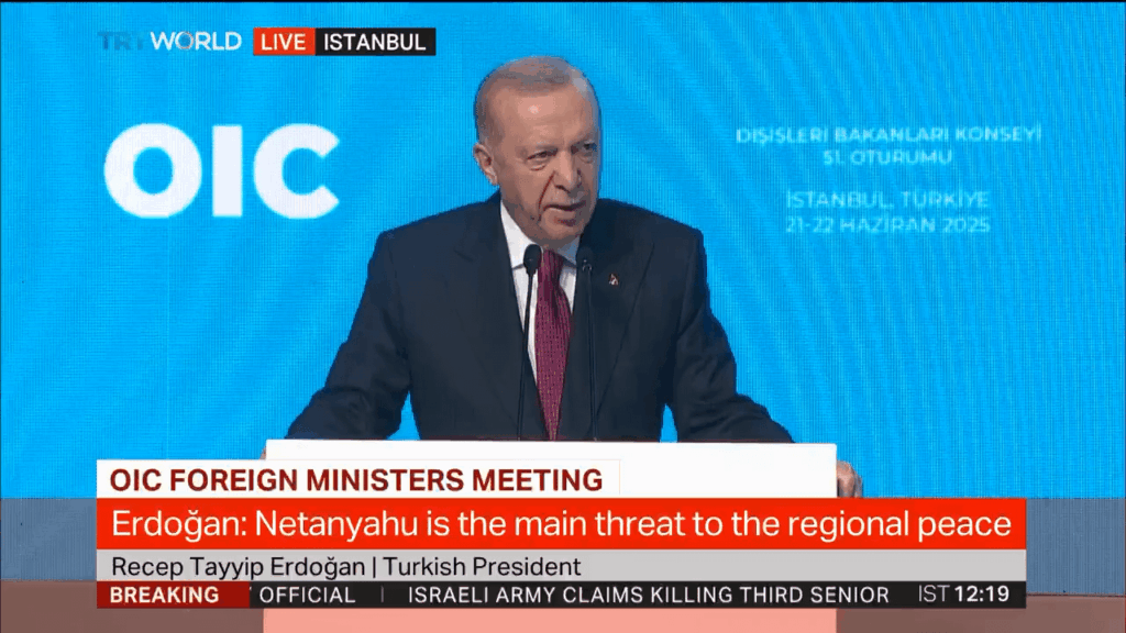 Jetzt - Erdogan in der Türkei vergleicht Israels Netanjahu mit Hitler, der "die ganze Welt ins Chaos ziehen".