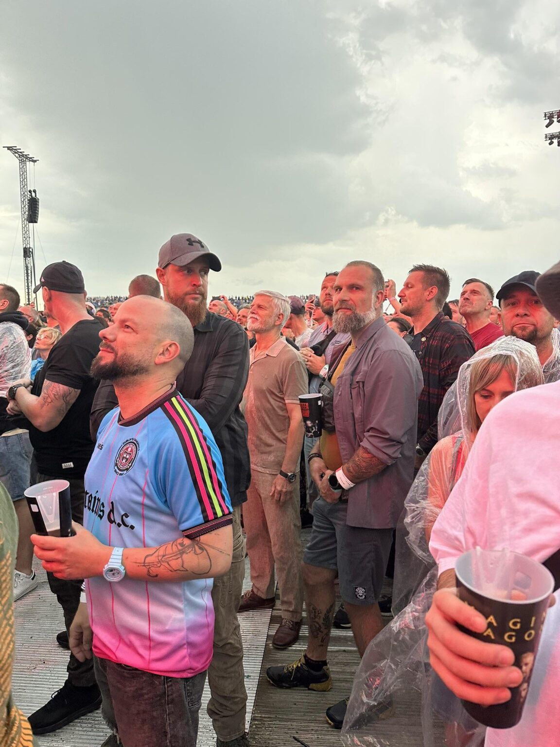 Tschechischer Präsident Petr Pavel beim Bruce Springstreen -Konzert in Prag