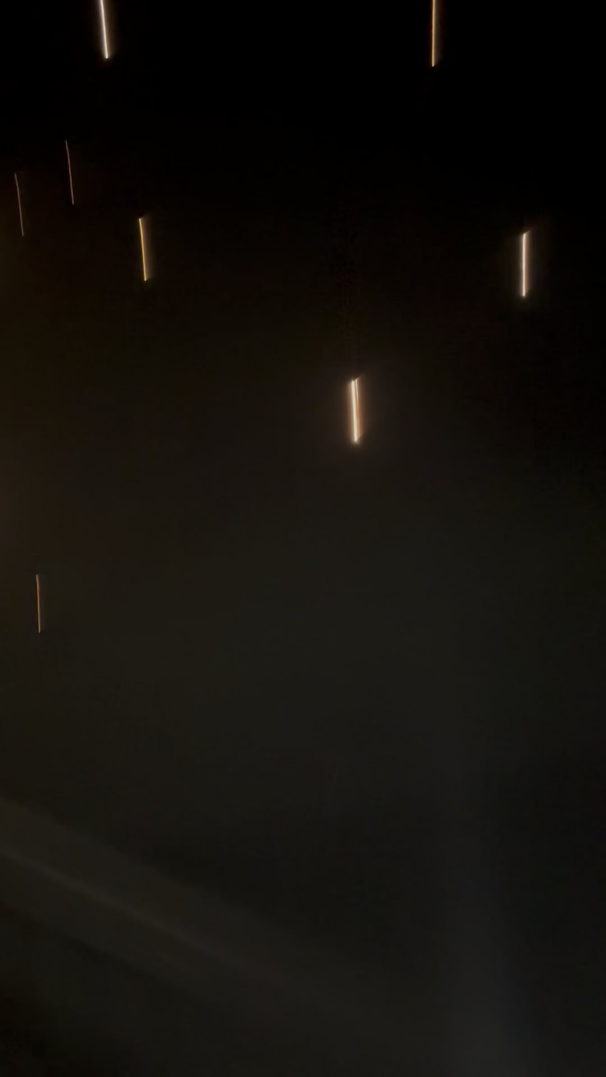 Iranische Raketen im jordanischen Himmel. Ich habe das Video selbst aufgenommen.