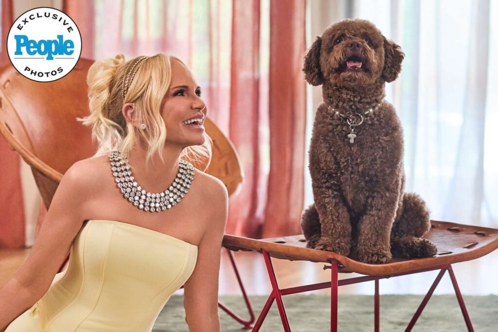 Kristin Chenoweth slams Nicht-Pet-Besitzer, die sagen, ihr Hund ist nicht ihr "Baby": "Sie kam aus meiner Vagina" (exklusiv)