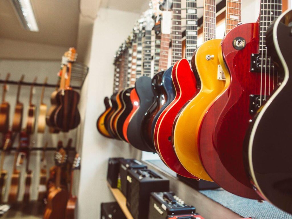 UK Music Retail -Kette PMT in die Verwaltung eingebaut und dauerhaft alle Geschäfte mit sofortiger Wirkung schließen