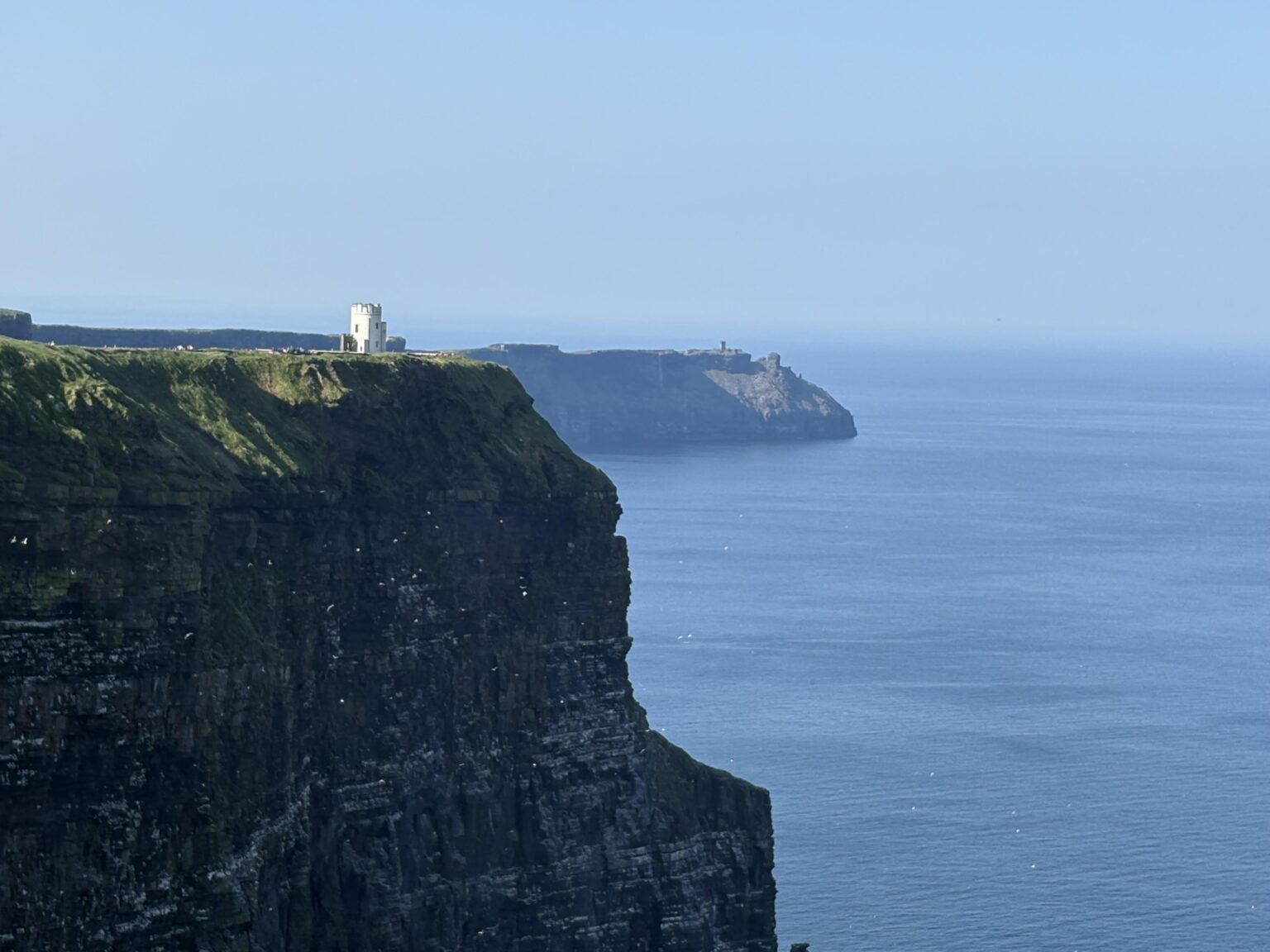 Schöner Tag in den Klippen von Moher, County Claire, Irland