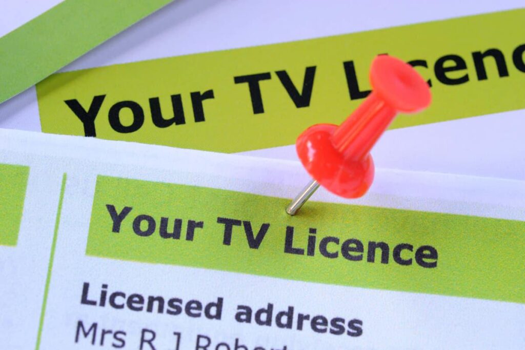 Rentner mit Demenz, die wegen unbezahlter Fernseher verurteilt wurde
