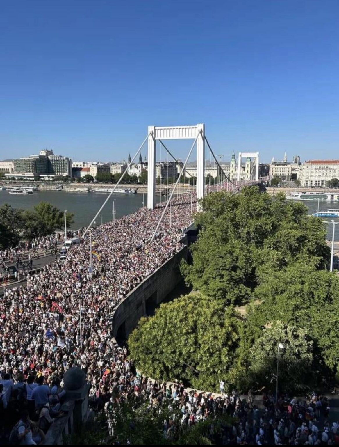 LGBT -Aktion in Budapest. Wir müssen auf diese Weise prostesto prostesto. Es scheint bei Kundgebungen nicht zu passieren.