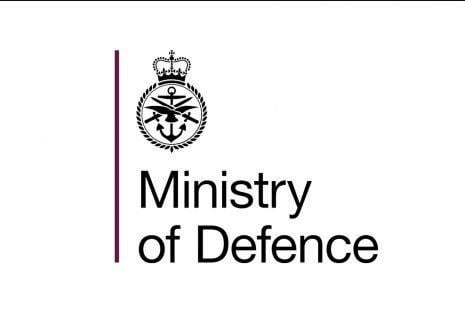 Der Mod gibt zu, dass es „derzeit eine begrenzte Anzahl der israelischen Verteidigungskräfte in Großbritannien ausbilt“