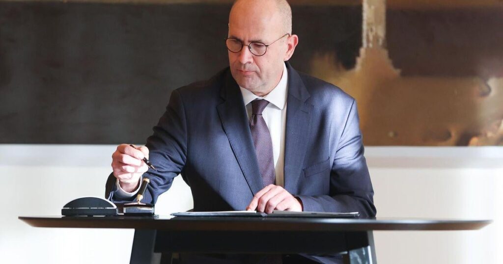 Verfassungsrichter Abramovic über den Sieg von HDZ: „Ich befürchte, dass die Roma -Stimmen gekauft wurden“ Verfassungsrichter Abramovic über den Sieg von HDZ: "Ich befürchte, dass die Roma -Stimmen gekauft wurden"