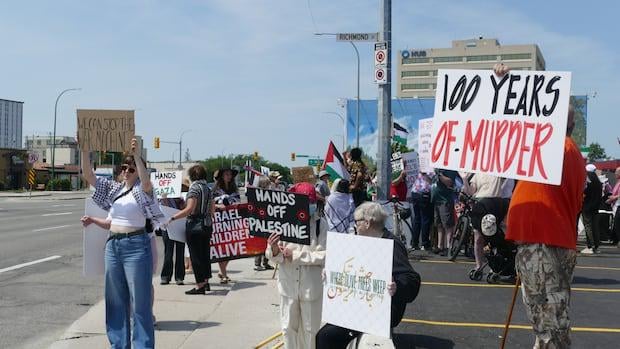 Winnipeggers verurteilt sich, um die Angriffe Israels auf den Iran, die humanitäre Krise in Gaza zu verurteilen, verurteilt