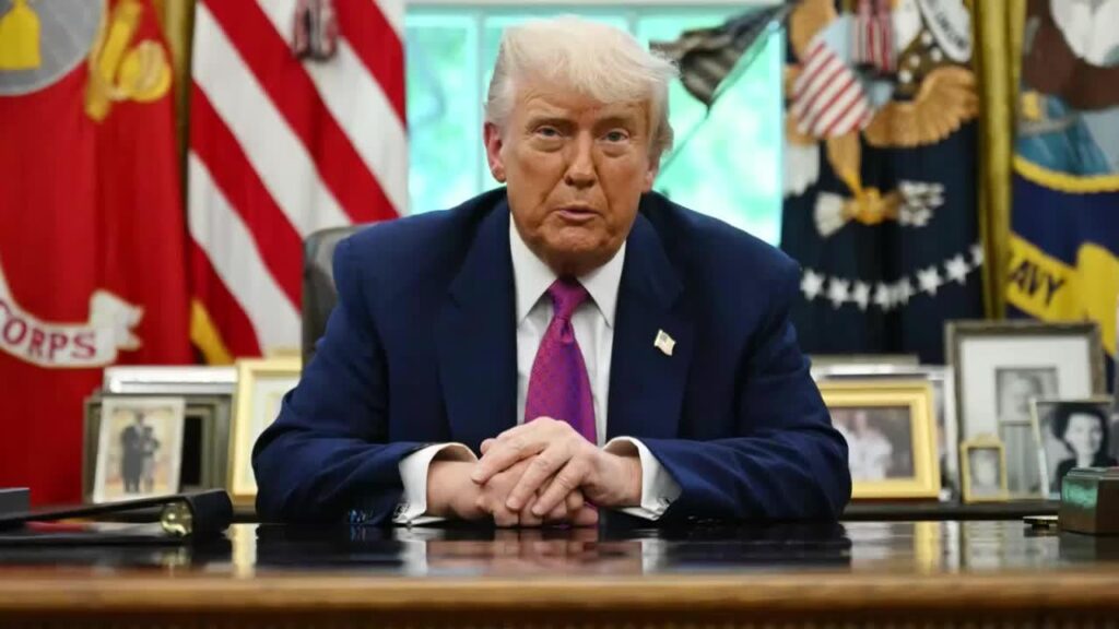 Maga Podcaster fordert Trump Amtsenthebung über die iranische Reaktion des Präsidenten: „Alle seine Anhänger sollten ihn einschalten.“ Maga Podcaster fordert Trump Amtsenthebung über die iranische Reaktion des Präsidenten: "Alle seine Anhänger sollten ihn einschalten."