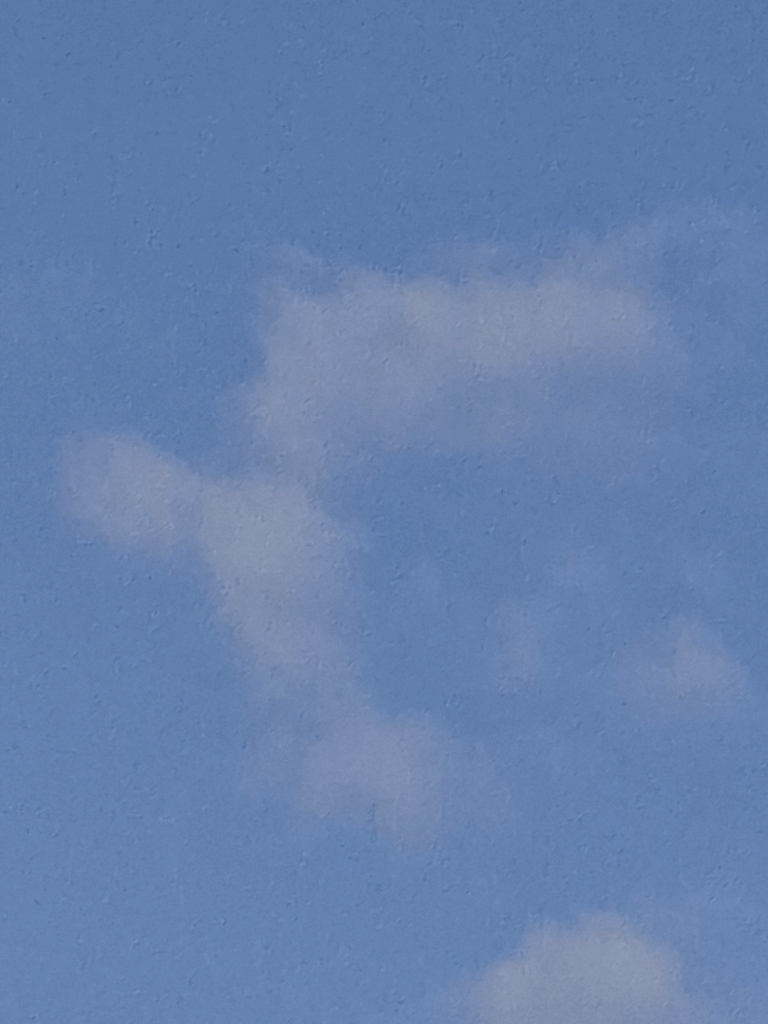 Wolkenform kroatisch über Frankfurt
